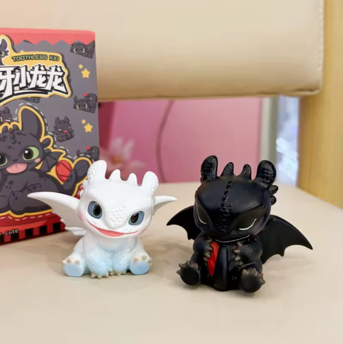 Cómo entrenar a tu dragón BLINDBOX Toothless Kid