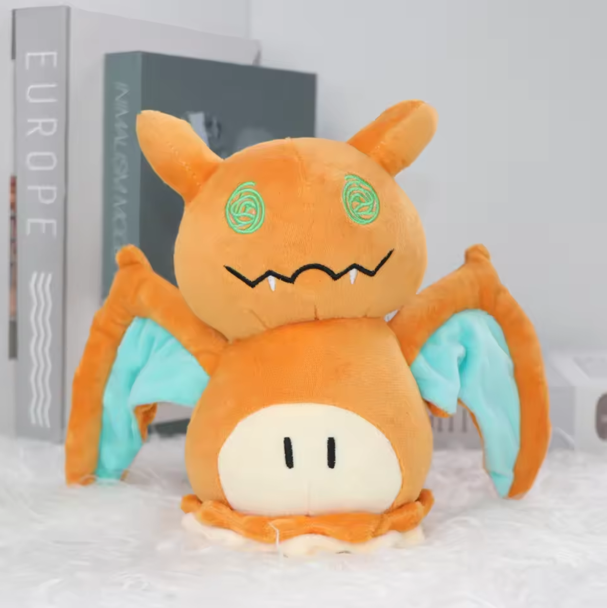 Peluche Mimikyu con Disfraz 18cm Varios Diseños